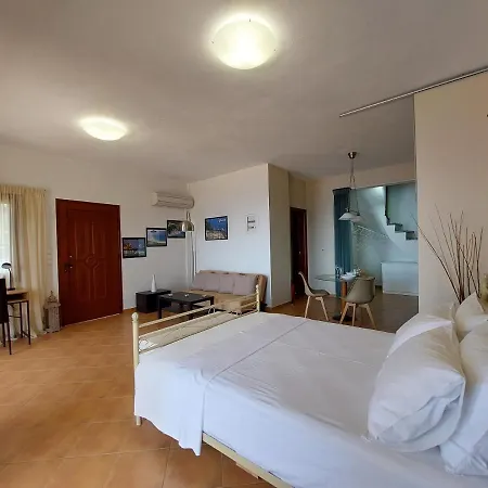Prázdninový dům Horizon With Sea View - Free Parking Glossa