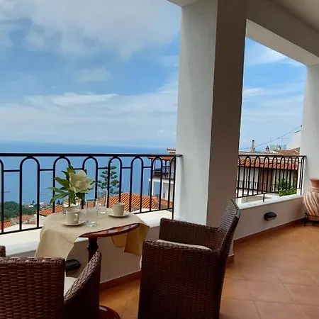 Semesterbostad Horizon With Sea View - Free Parking *